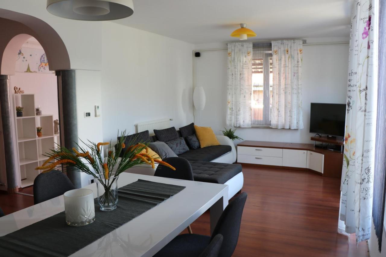 Nona Lili Apartment Ізола Екстер'єр фото